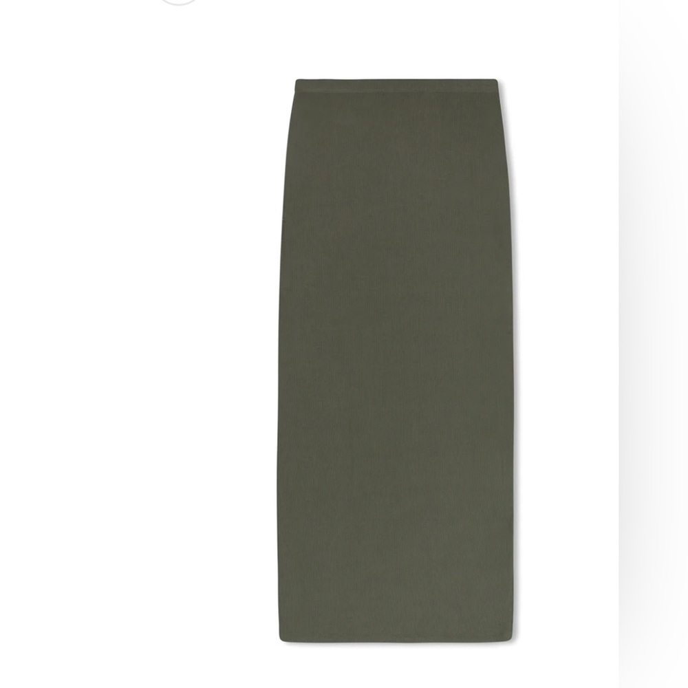 POINT MAXI LENGTH SLIM RIB SKIRT OLIVE COLOR SIZE SMALL BRAND NEW WITH TAGS